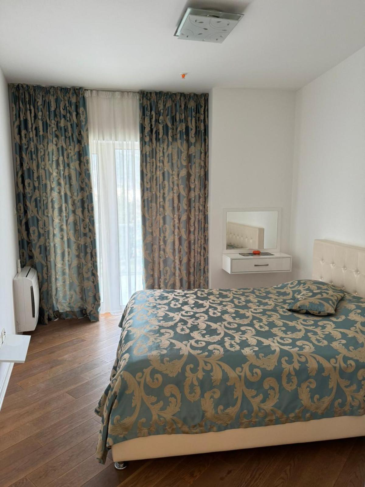 Apartman Anna Tre Canne Будва Екстериор снимка