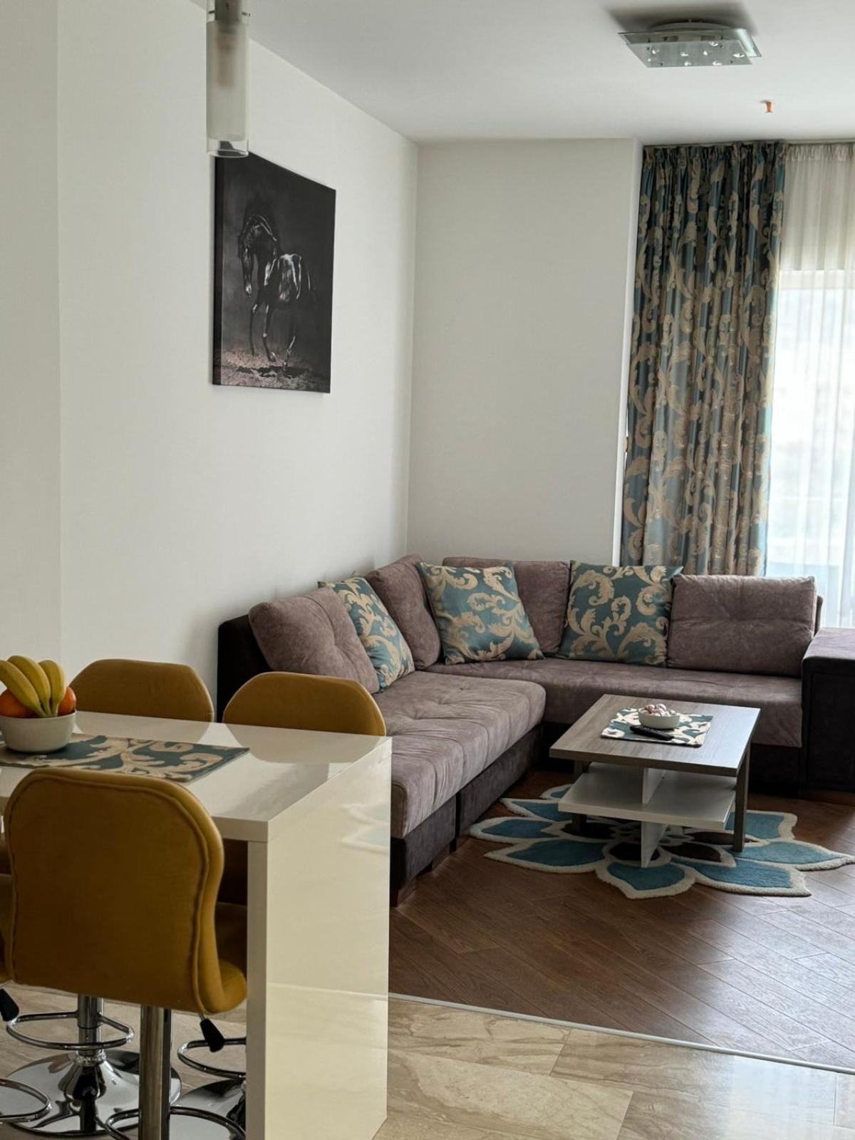 Apartman Anna Tre Canne Будва Екстериор снимка