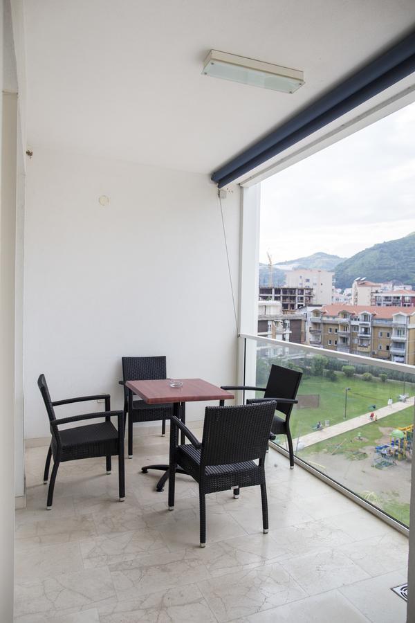 Apartman Anna Tre Canne Будва Екстериор снимка