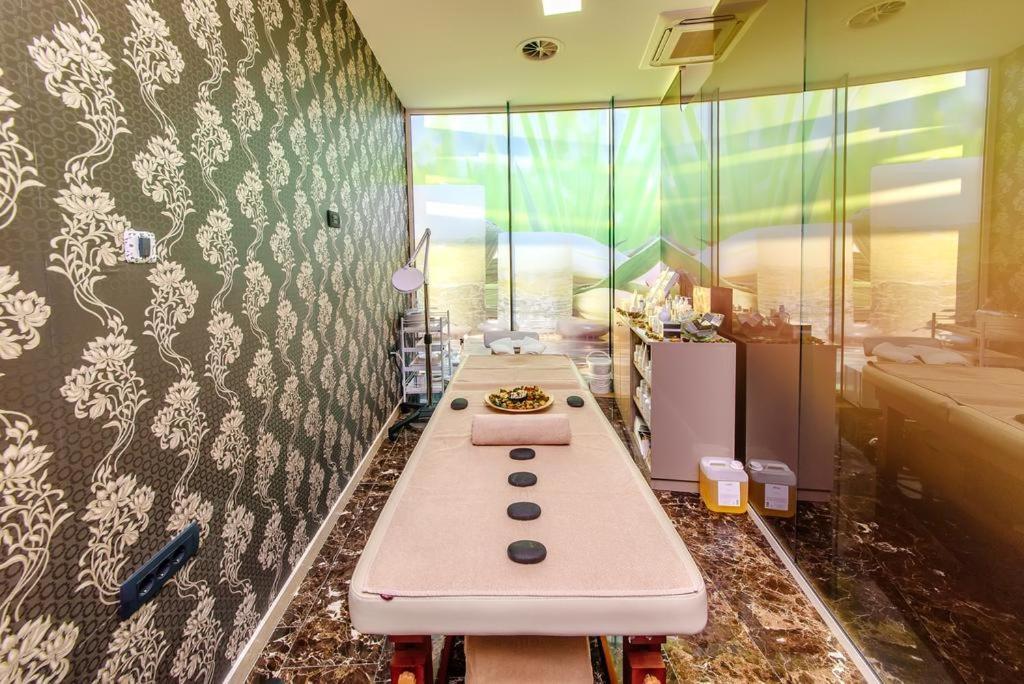 Apartman Anna Tre Canne Будва Екстериор снимка